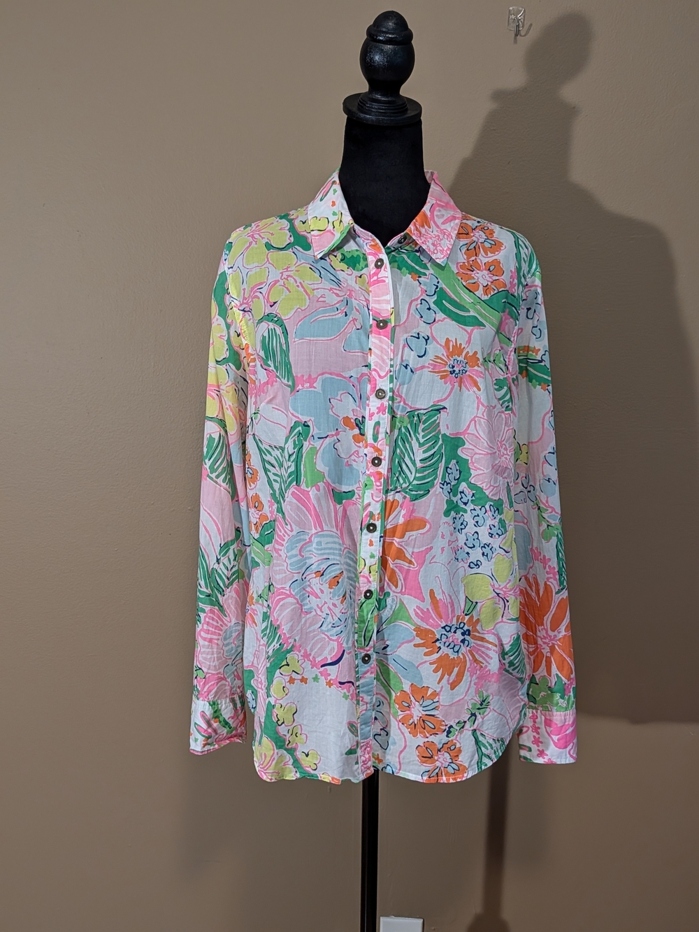 Lilly Pulitzer Pink Green Orange Floral Button-Up Blouse. Sz Large.